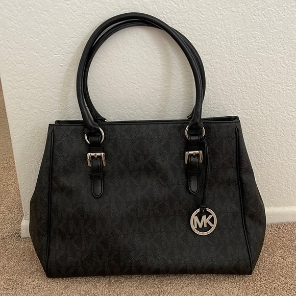 MICHAEL Michael Kors Accessories - MK bag